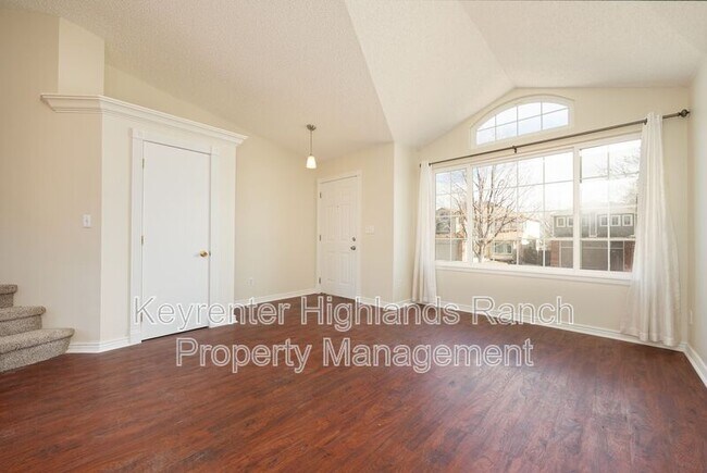 Foto del edificio - 595 S Lindsey St