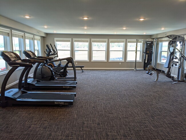 Fitness Room - Edgeview Apartments