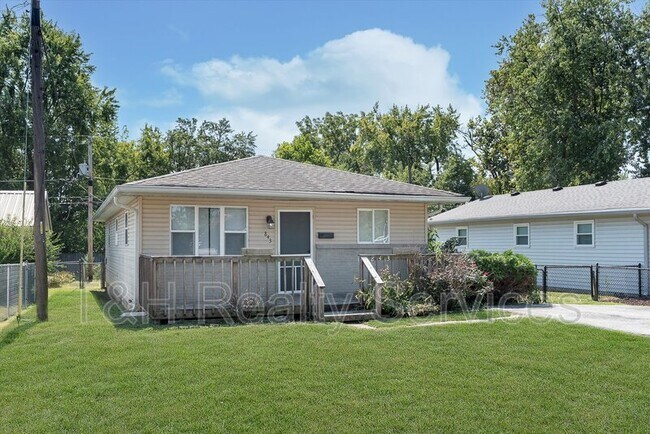 Foto del edificio - 843 E Berwyn St