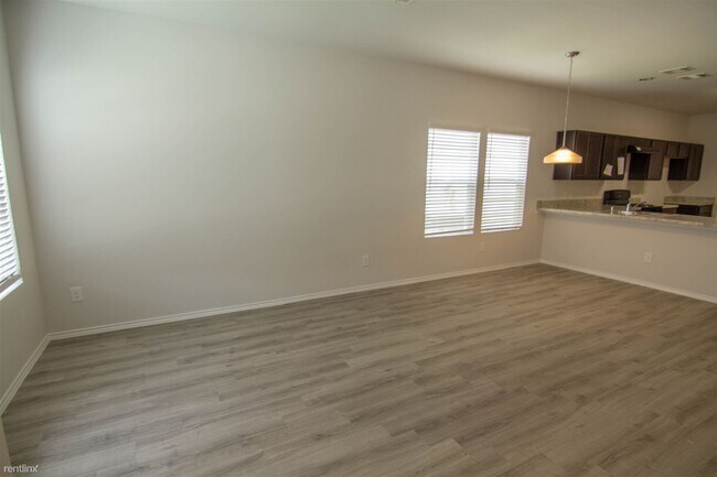 Foto del edificio - 4 br, 2.5 bath House - 5618 Adelaide River Dr