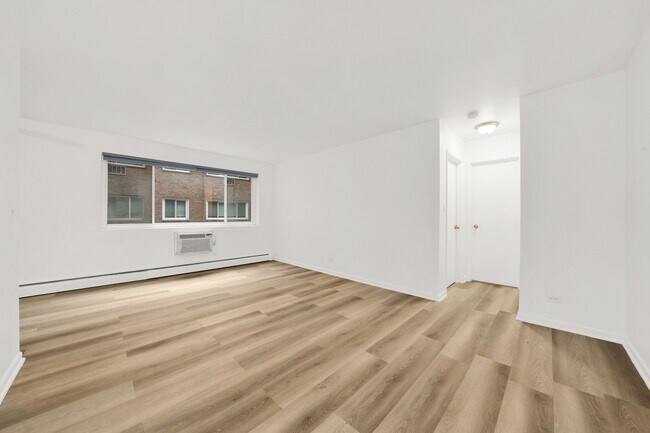 Foto del edificio - 7120 N Sheridan Rd