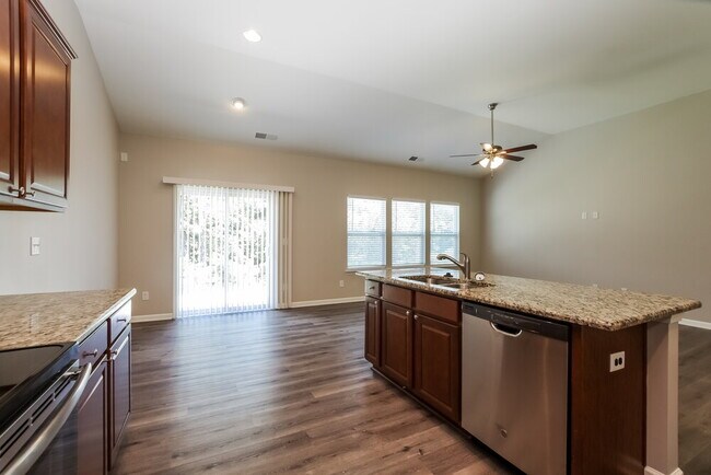 Foto del edificio - 11125 Pond Valley Ct