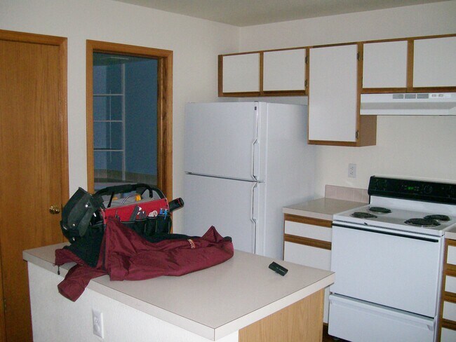 Foto del edificio - 2900 Ross Dr