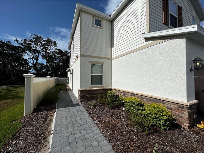 Building Photo - 11507 Woodleaf Dr