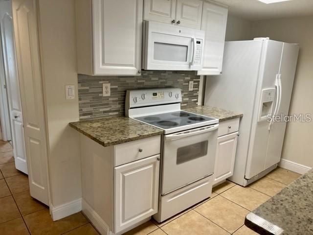 Foto del edificio - 2721 N Poinciana Blvd