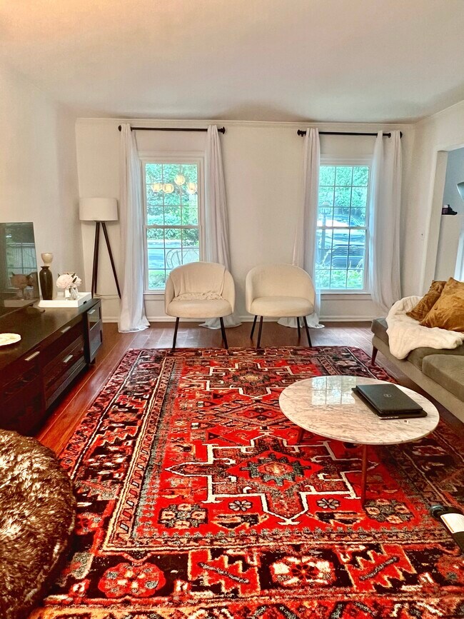 Foto del edificio - 6520 Roswell Rd