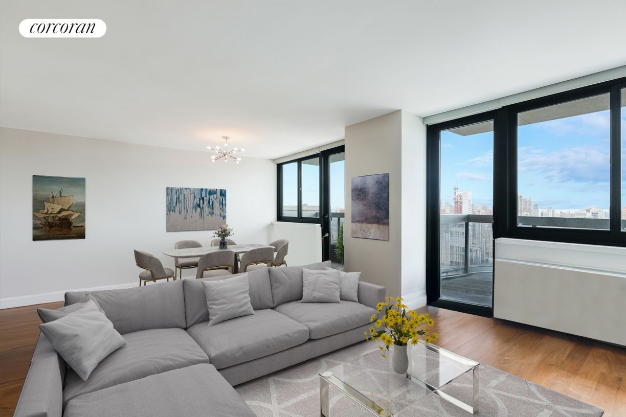 Foto principal - 515 E 72nd St