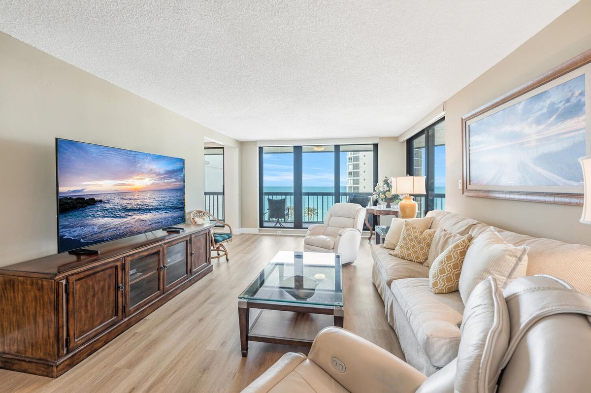 Foto principal - 4551 Gulf Shore Blvd N