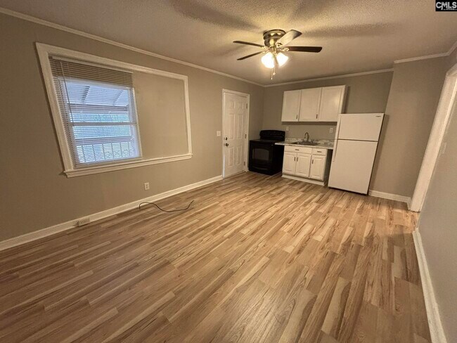 Foto del edificio - 3800 Fern Ave