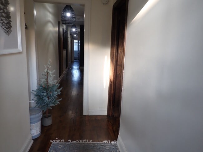 Building Photo - 743 Alabama Ave