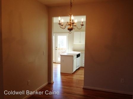 Building Photo - 2 br, 1.5 bath House - 110 Braxton Place