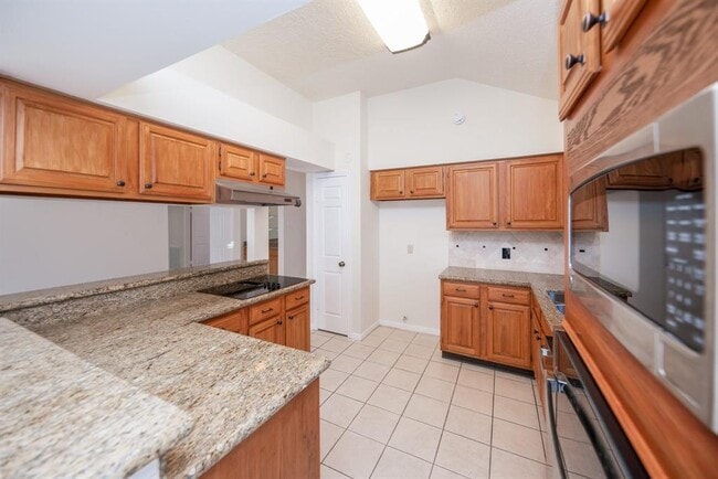 Building Photo - 3806 Carya Cir