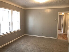Building Photo - 3633 Lynnfield Rd