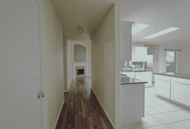 Building Photo - 3319 Painted Meadow Cir