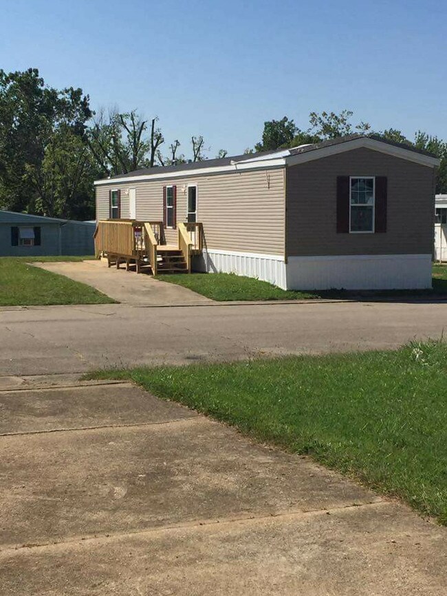 Foto del edificio - 9500 Wheeling Ave