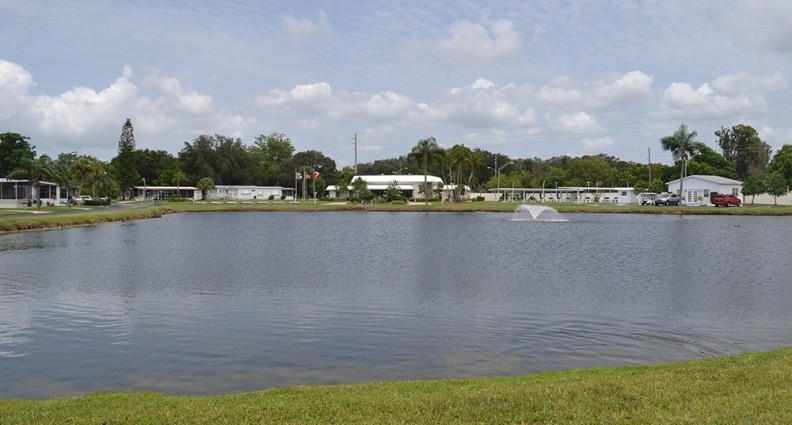 Lake Nokomis Apartments