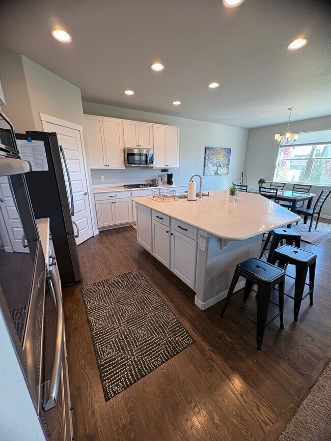 Foto del edificio - 2302 Tabor St
