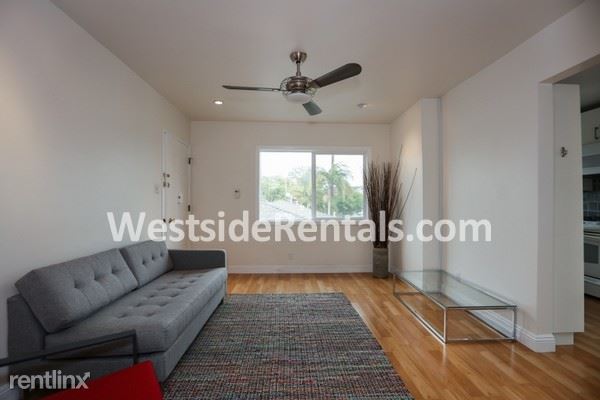 Foto del edificio - 2416 20th St
