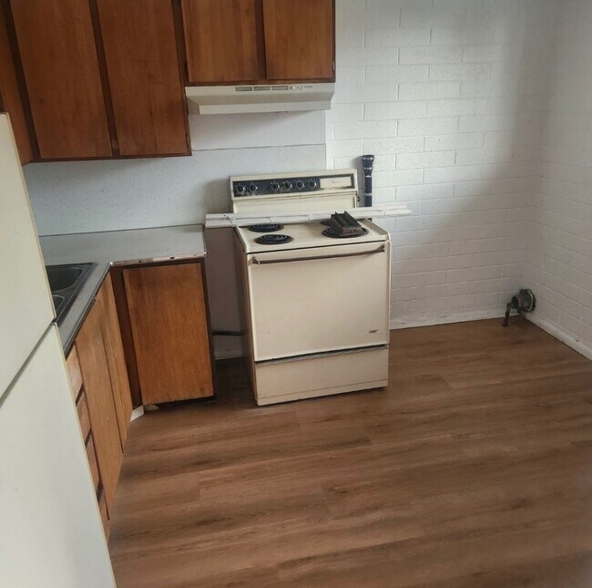 Foto del edificio - 634 N 8th W