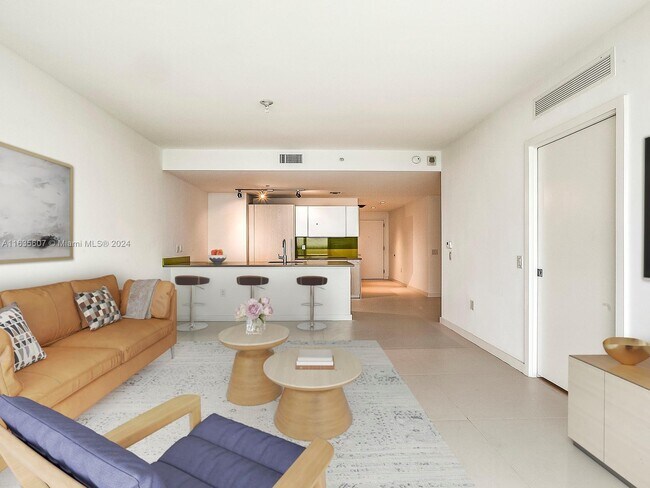 Photo - 501 NE 31st St Apartment