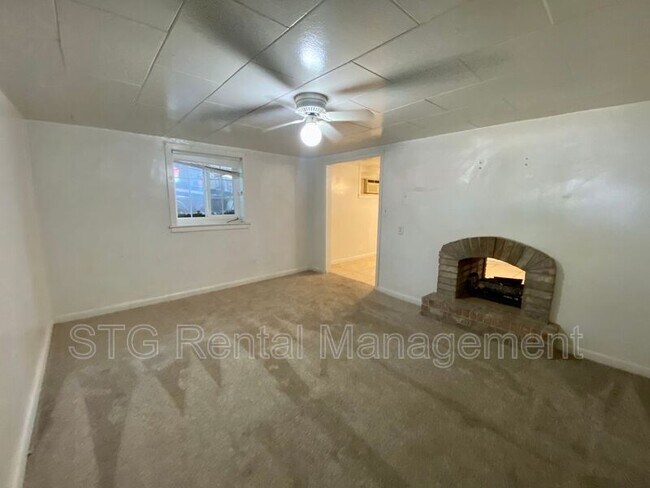 Building Photo - 78 E 300 S