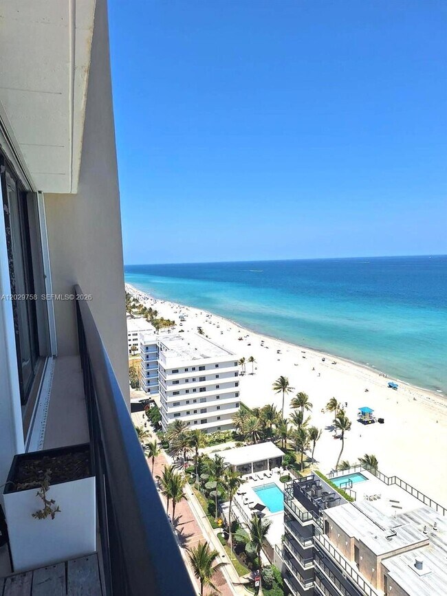 Building Photo - 2201 S Ocean Dr