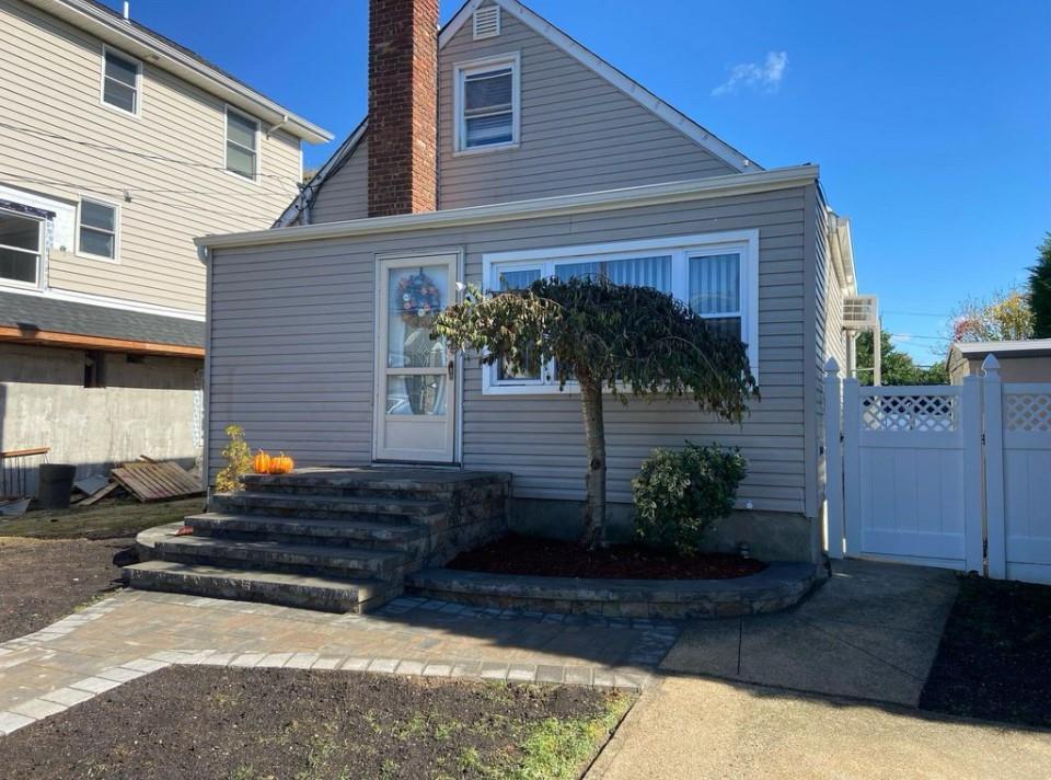 Foto principal - 2319 Hampton Ave