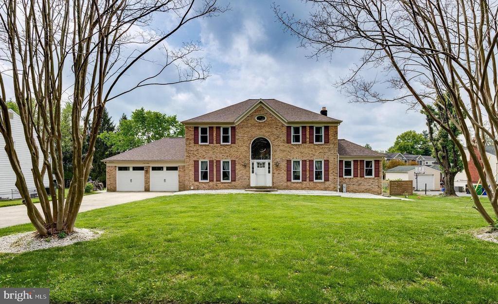 Foto principal - 10189 Maxine St