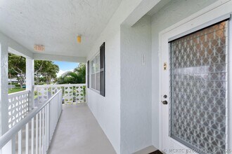 Building Photo - 2401 Del-Aire Blvd