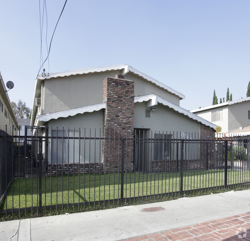 Foto del edificio - 11564 Sylvan St