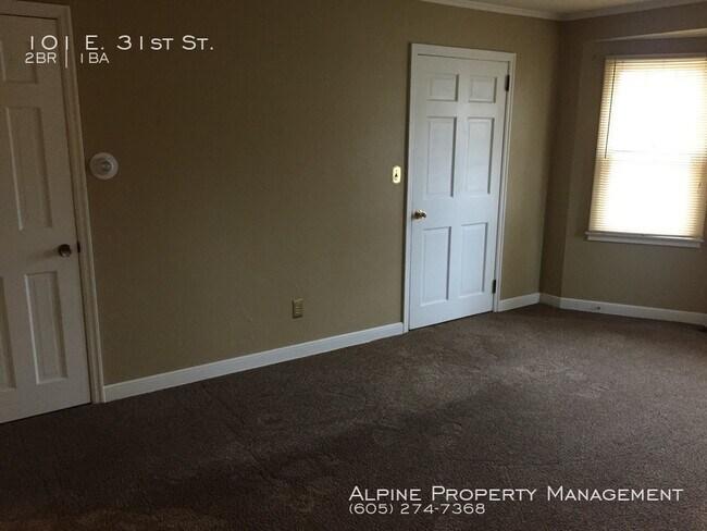 Foto del edificio - 2 Bedroom Apartment near McKennan Park!!