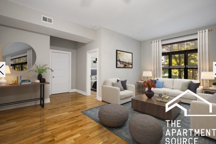 Photo - 647 W Oakdale Ave (Chicago, IL)