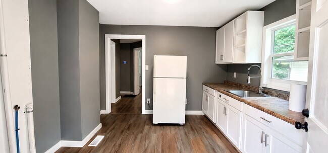 Foto del edificio - 1401 Oak St