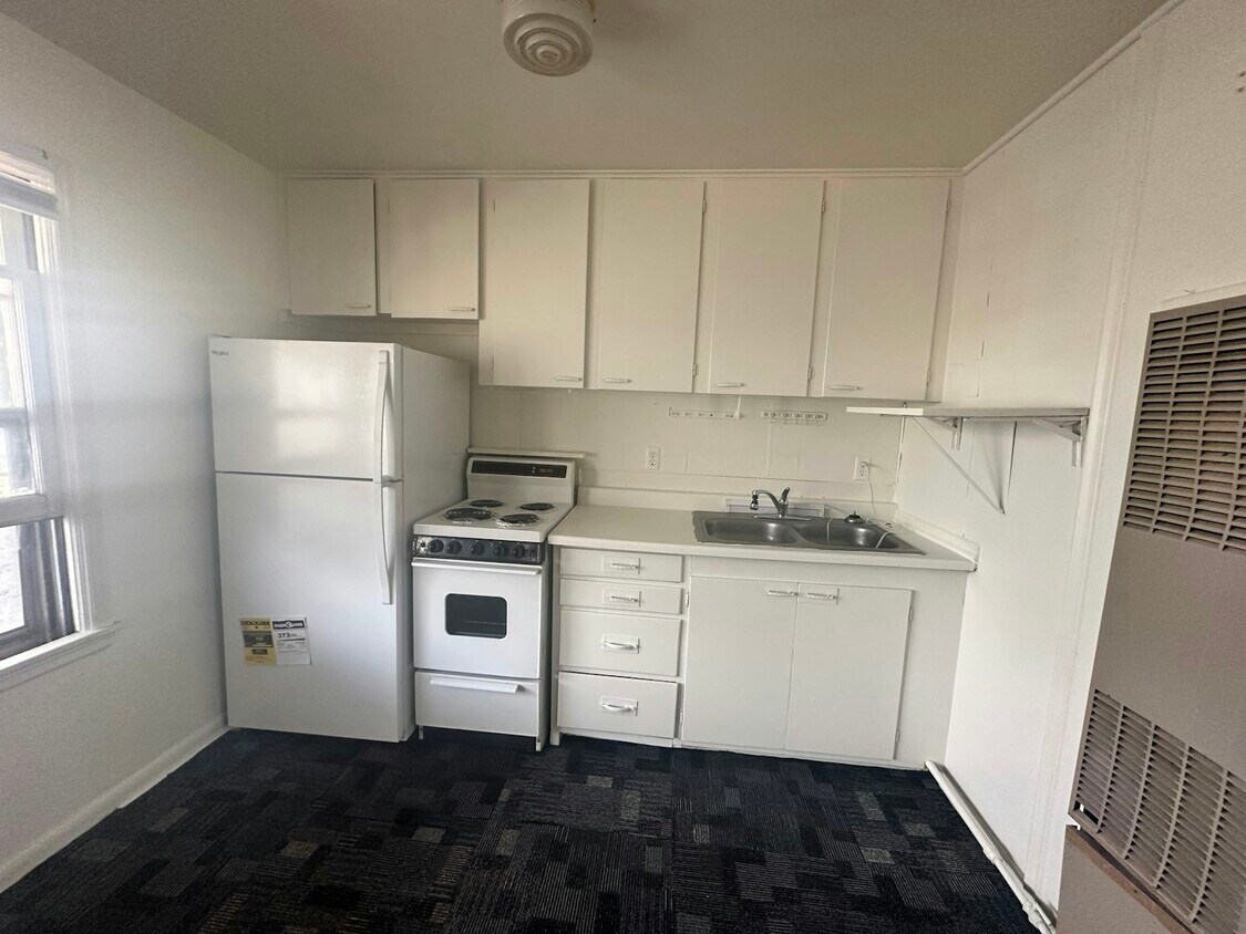 Foto principal - 525 E Omaha St