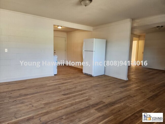 Foto del edificio - 4 Bed 2 Bath unit with Water included.