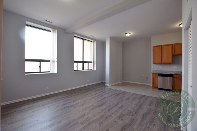 Foto del edificio - 2505 W Howard St