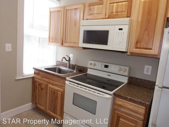 Foto del edificio - 3 br, 1 bath House - 783 N. Grantley Street