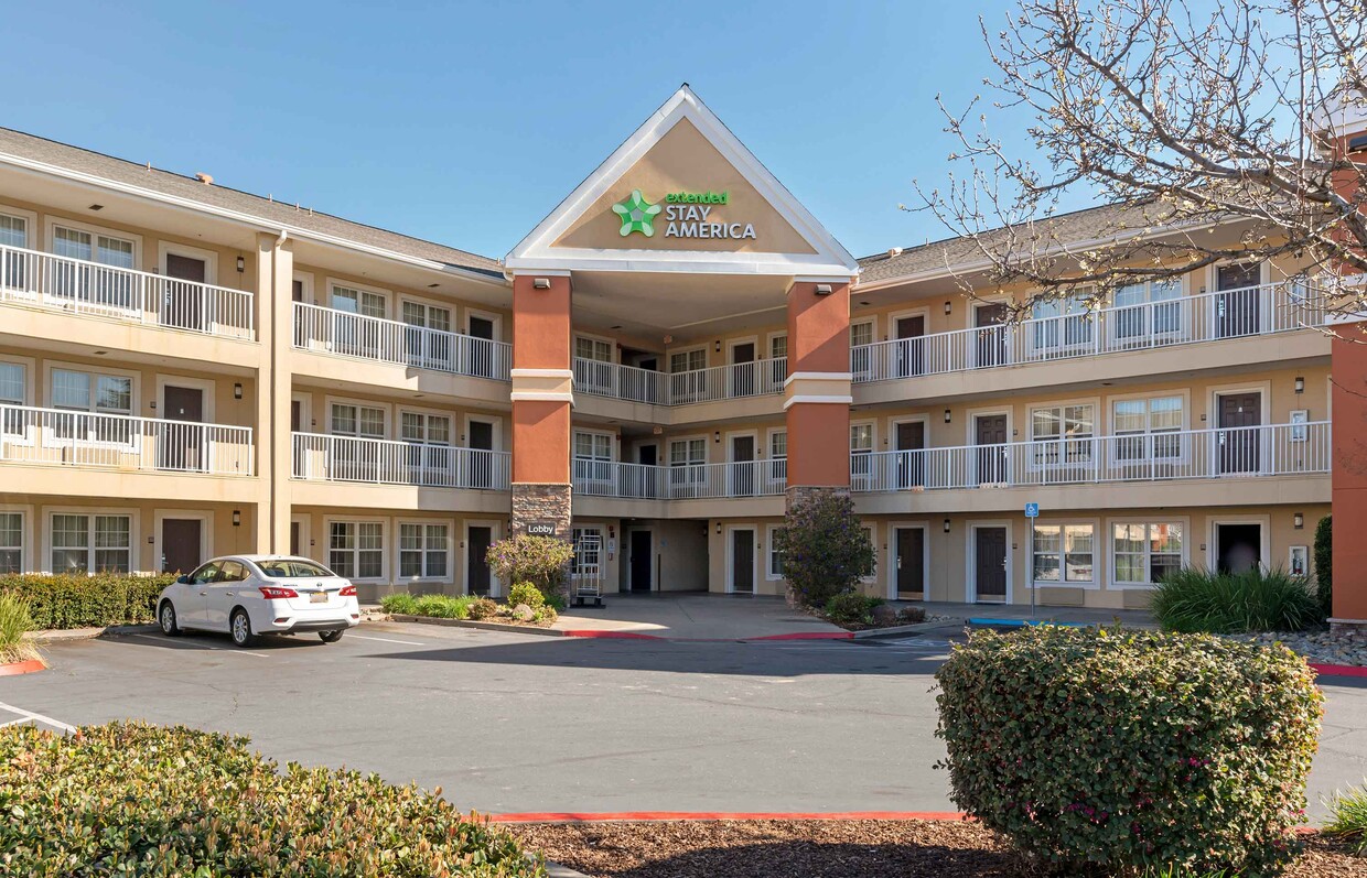 Primary Photo - Furnished Studio-Sacramento - White Rock Rd.