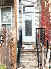 Building Photo - 259 Gerrard St E