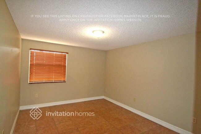 Foto del edificio - 4978 NW 97th Pl