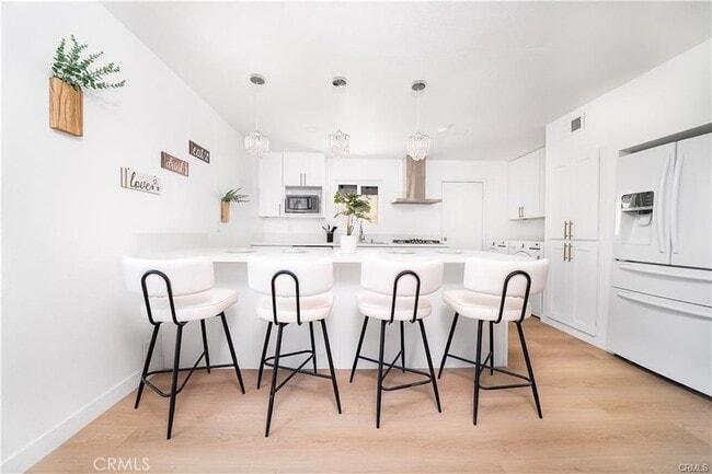 Building Photo - 1011 W Myrtle St