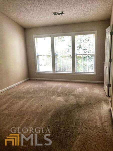 Building Photo - 4130 Royal Regency Cir