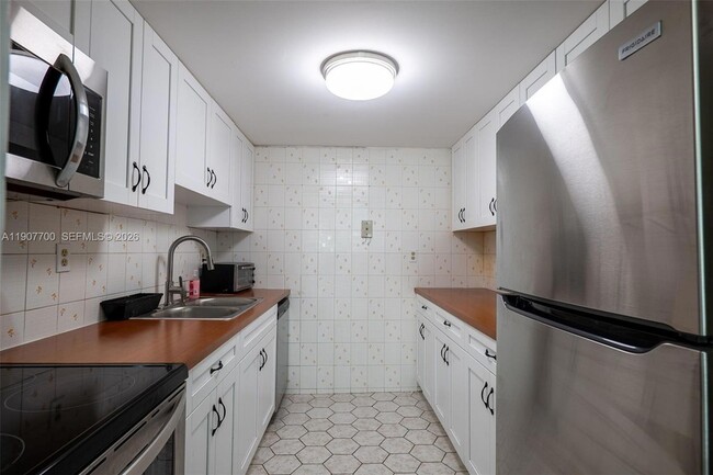 Photo - 750 NW 43rd Ave Apartment