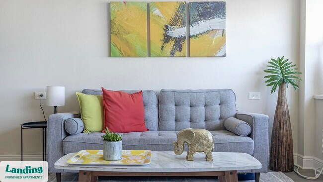 Building Photo - 305 Dr. M.L.K. Jr St S