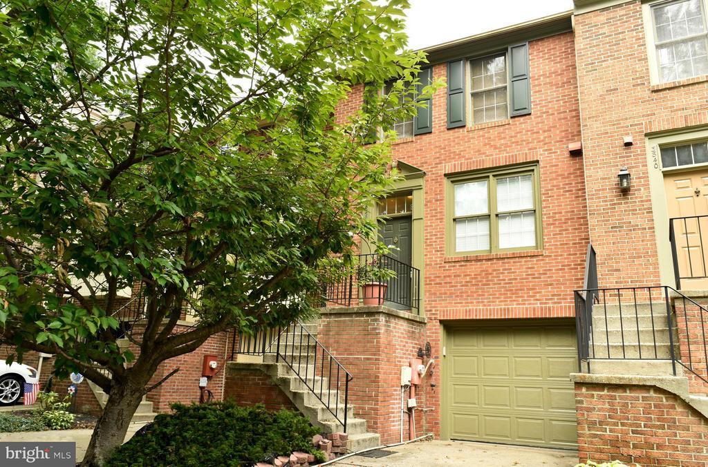 Primary Photo - 3838 Angelton Ct