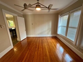 Building Photo - 2614 White Oak Dr