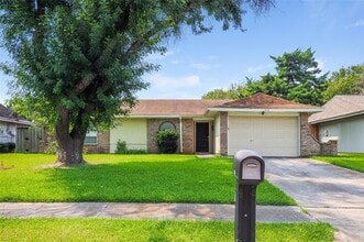 Building Photo - 1818 Coleta Pl