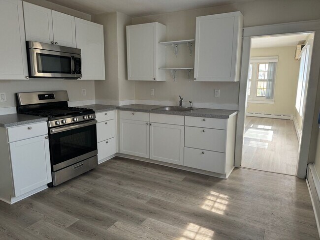 Building Photo - Great Lansdale Single for rent 3 Bedrooms ...