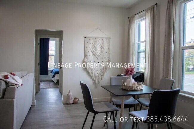 Building Photo - 376 East Broadway-5