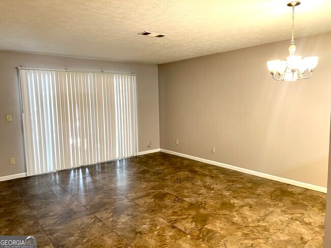 Foto del edificio - 216 Sheraton Ct